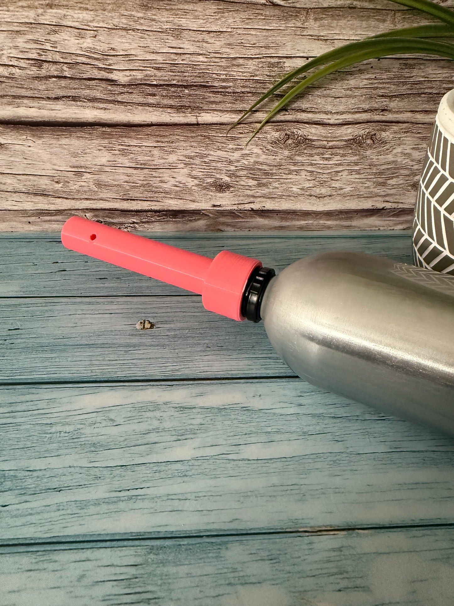 3D Printed HOGG Spray Bottle Turner Attachment