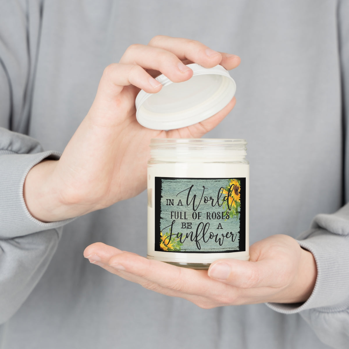 In a World full of Roses Scented Candles, 9oz